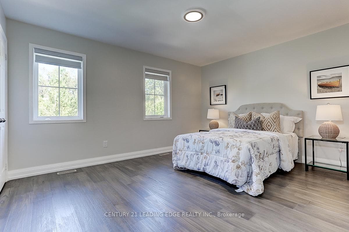 71 Robert Attersley Drive photo 37