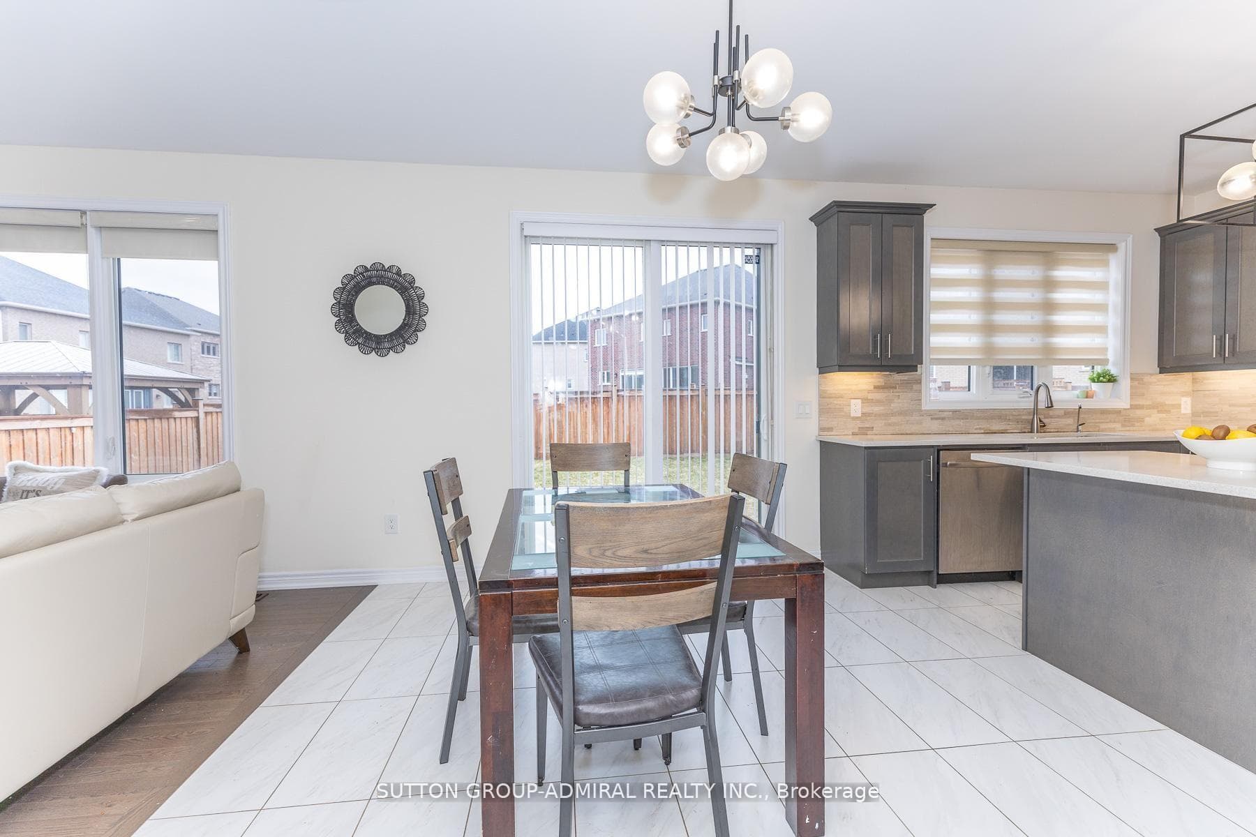 30 Albert Spencer Avenue photo 17