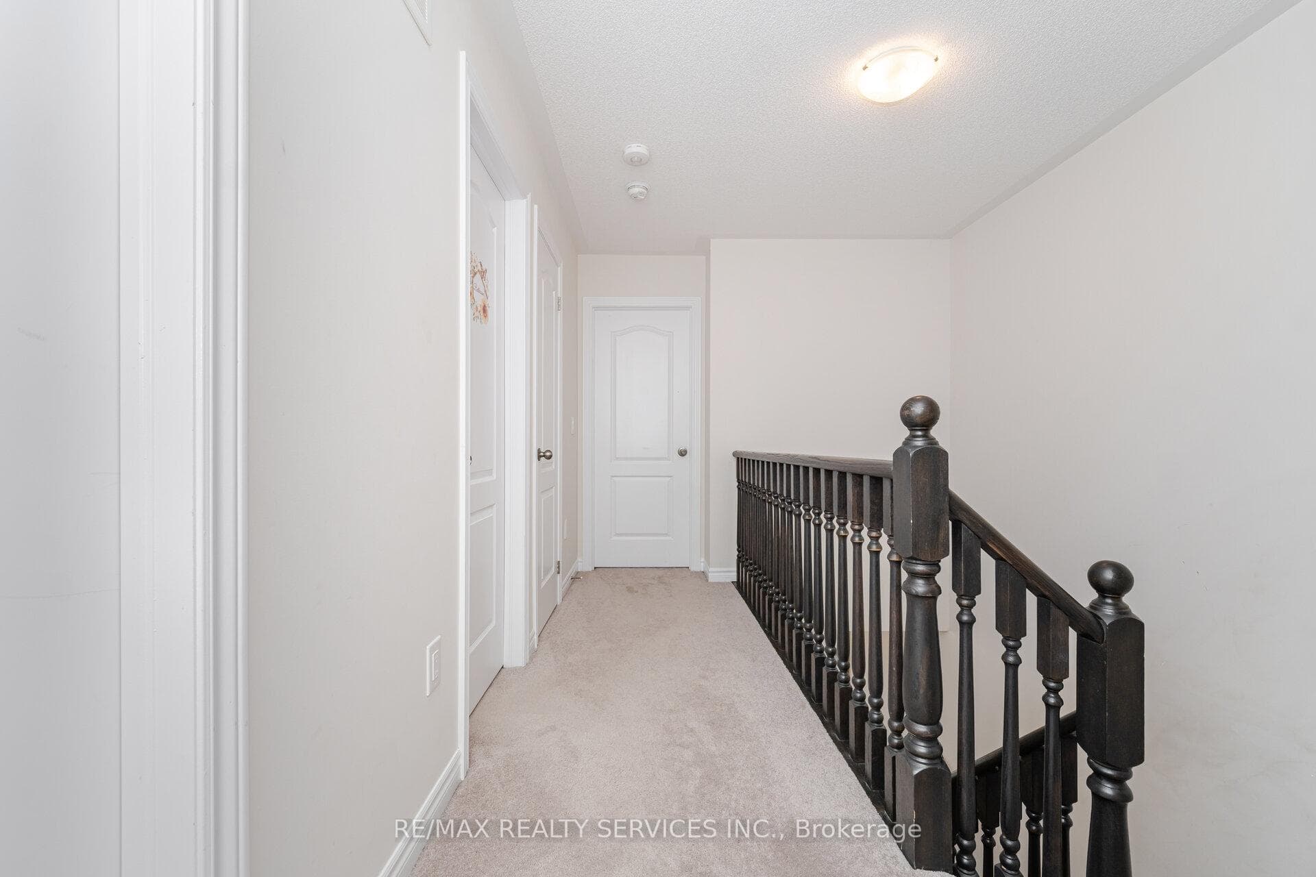 21 Cosbury Lane photo 19