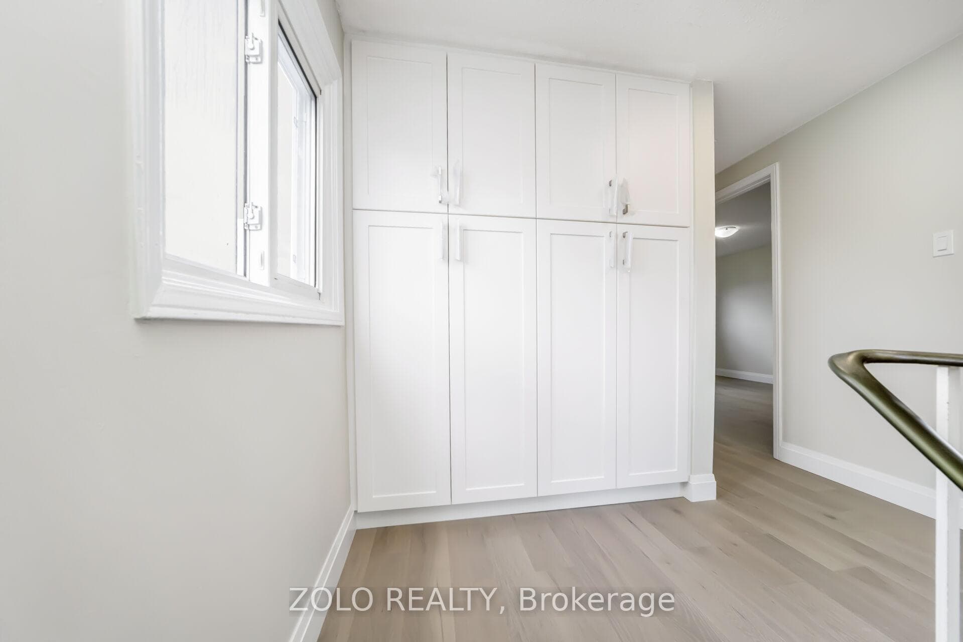 136 Goldhawk Trail photo 20