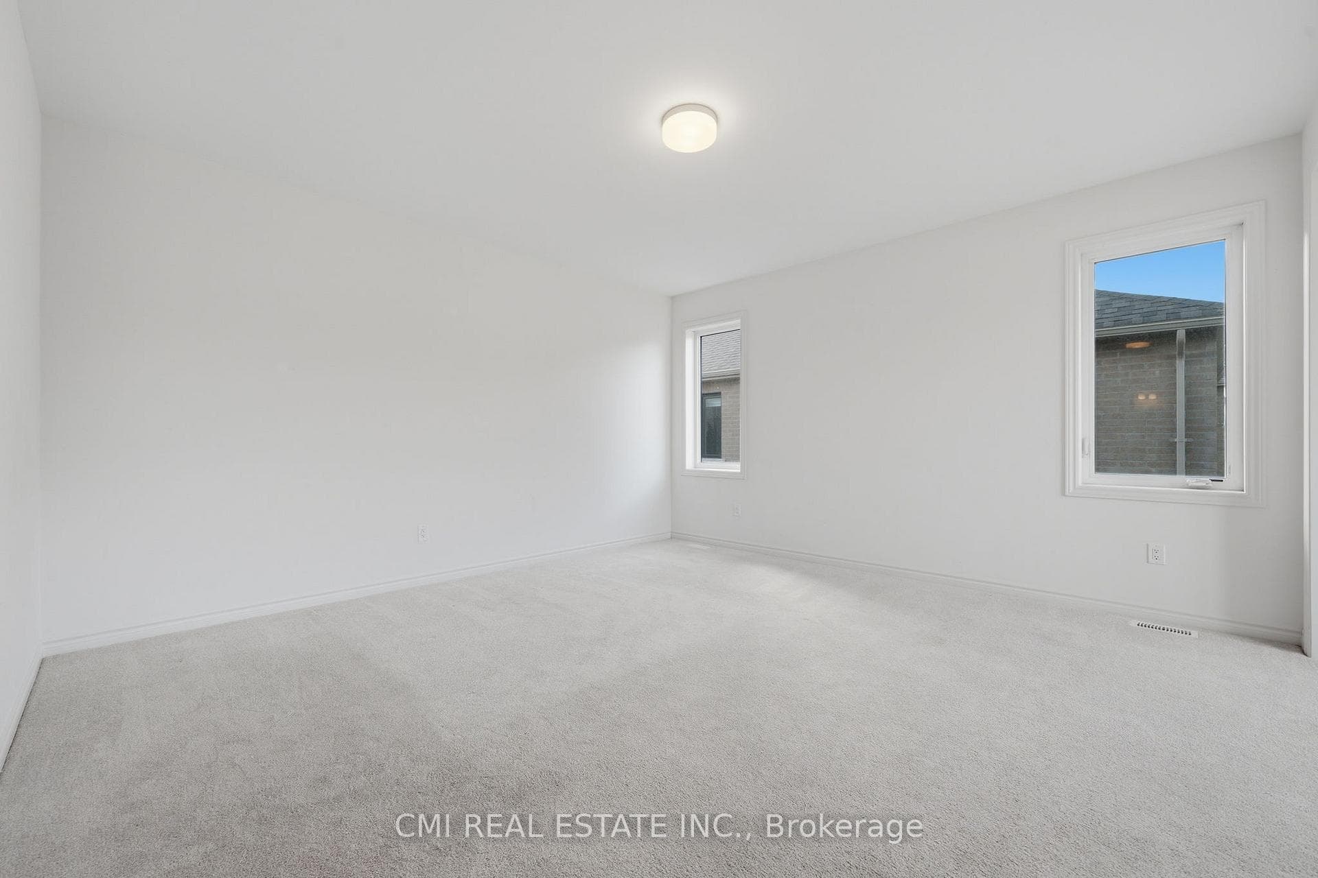 25 Bellflower Crescent photo 27