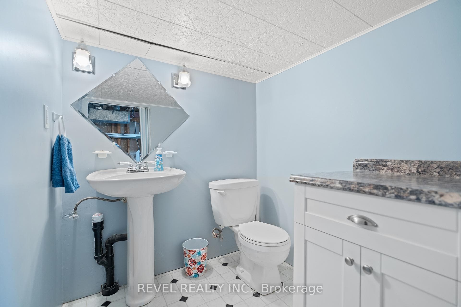 34 Sheba Crescent photo 24