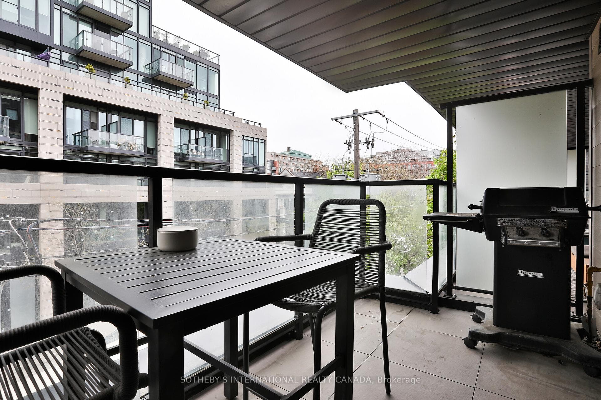 45 Dovercourt Road Unit 302 photo 27