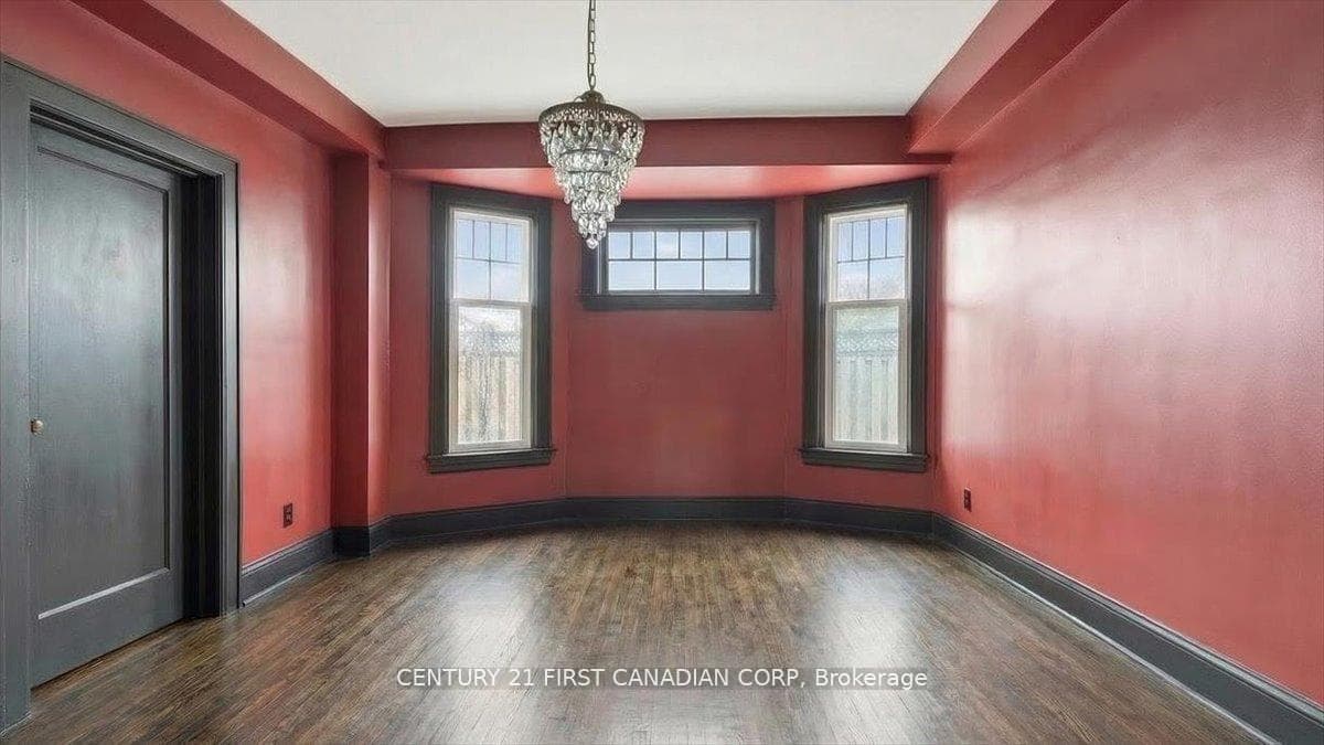 18 Colborne Street photo 12