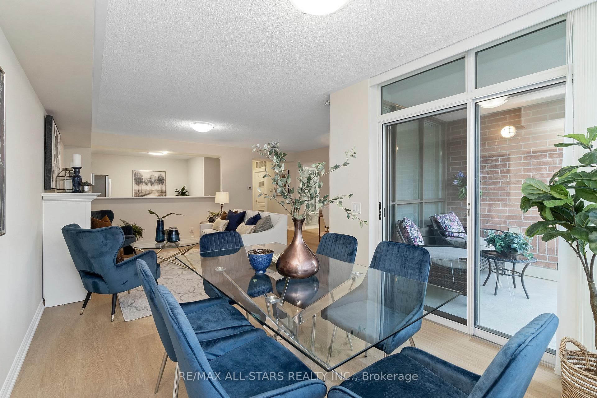 85 The Boardwalk Way Unit 214 photo 9