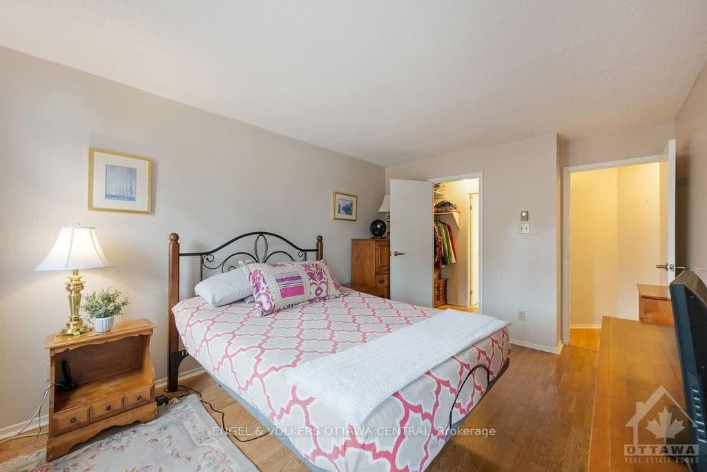 1025 GRENON Avenue Unit 226 photo 12