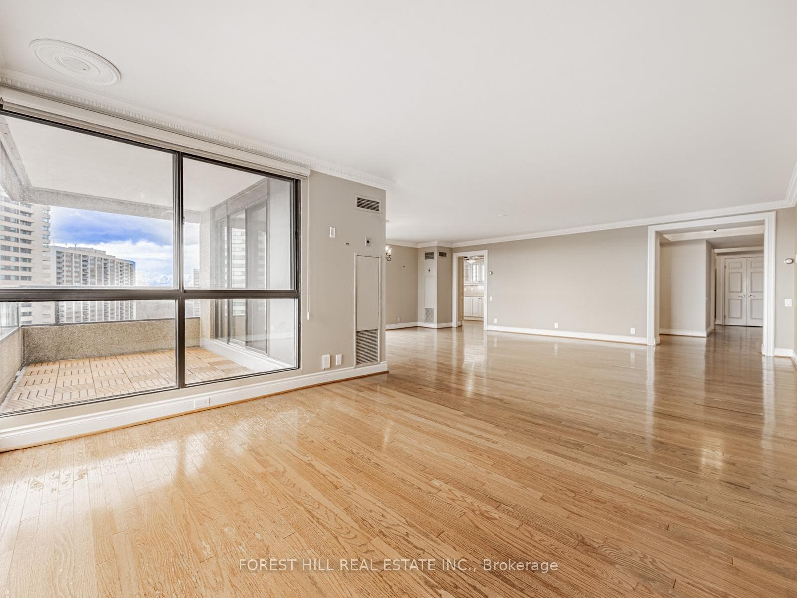 3 Concorde Place Unit 1505 photo 15