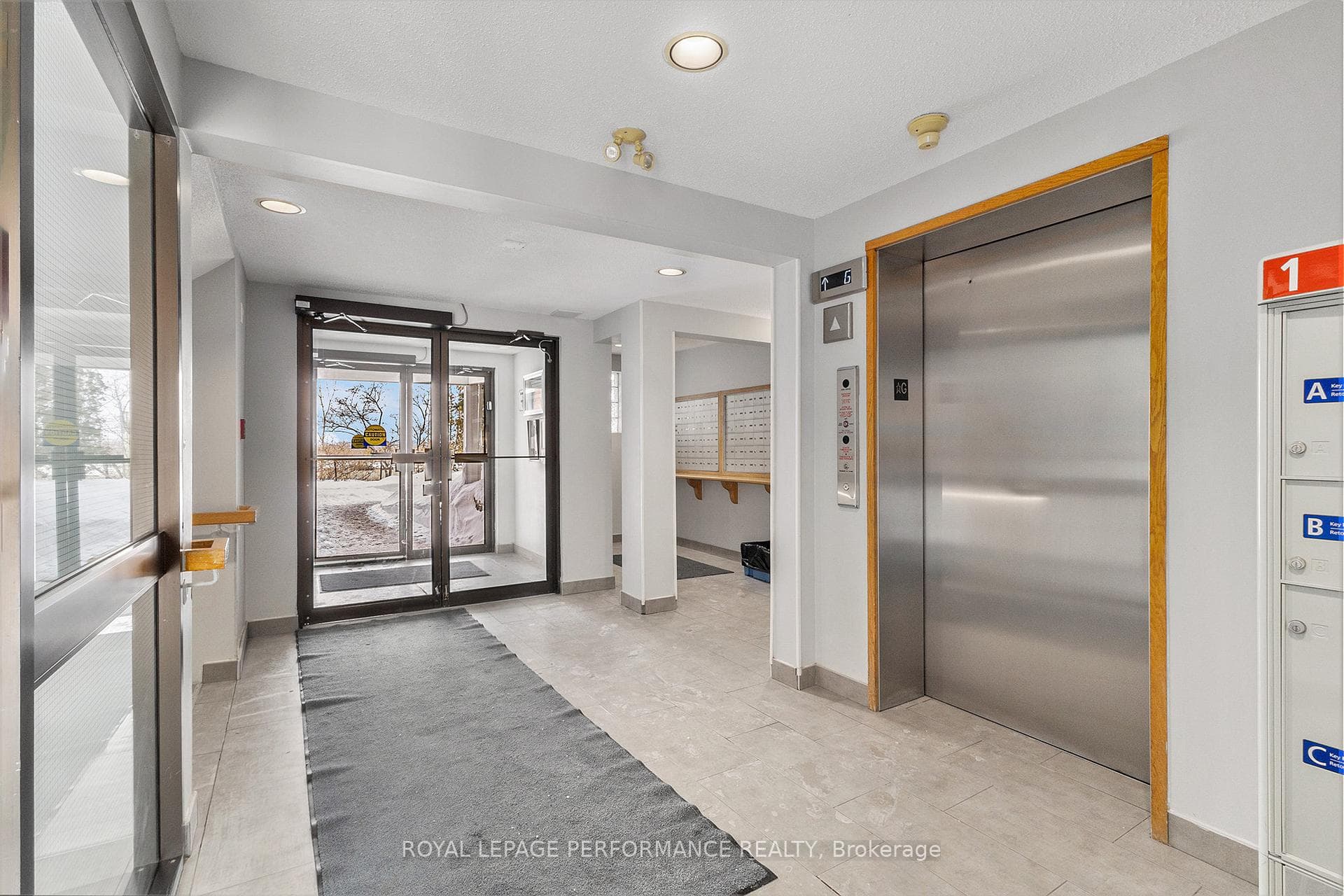 345 Centrum Boulevard Unit 216 photo 6