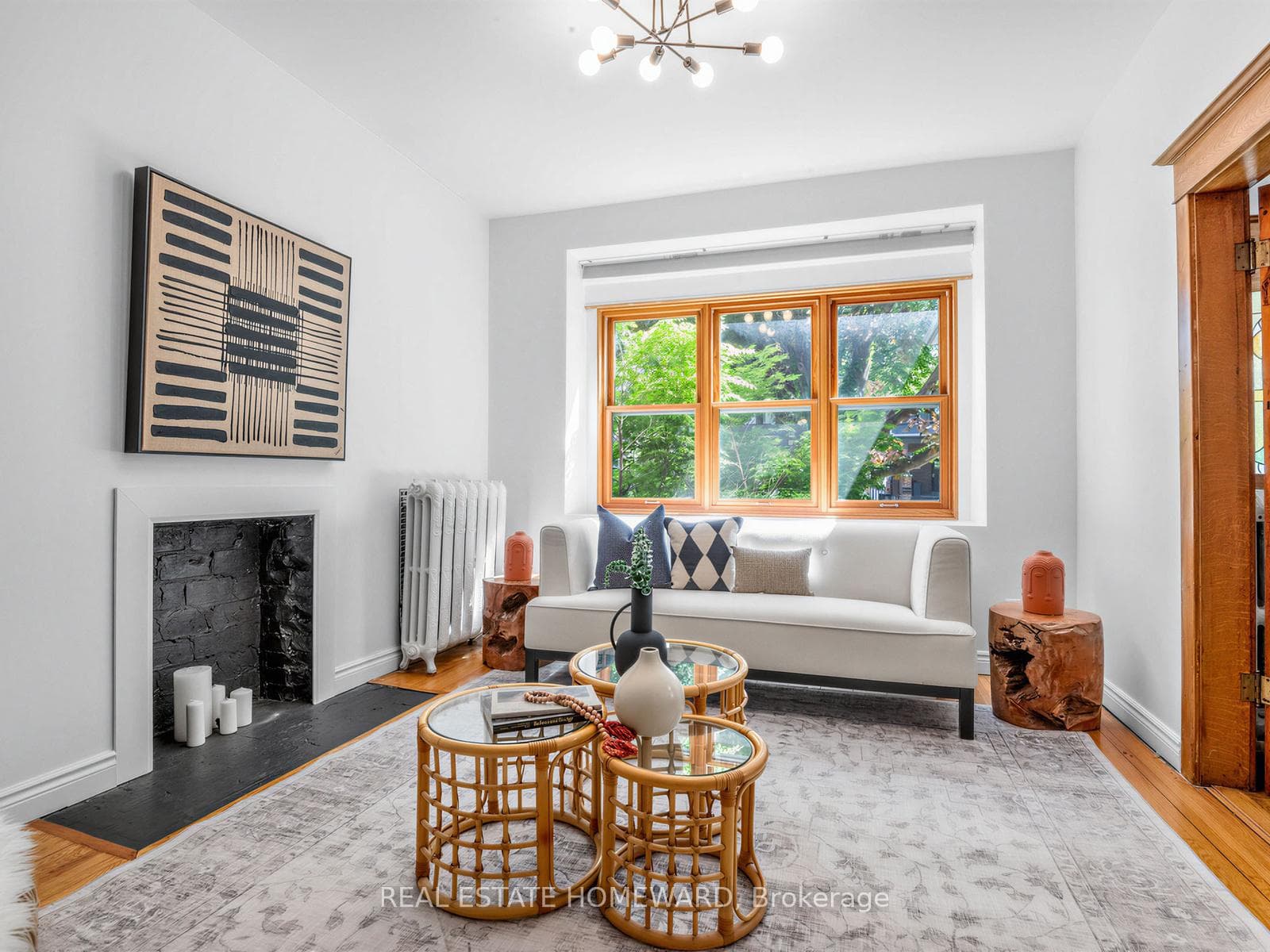 46 Westmount Avenue photo 6