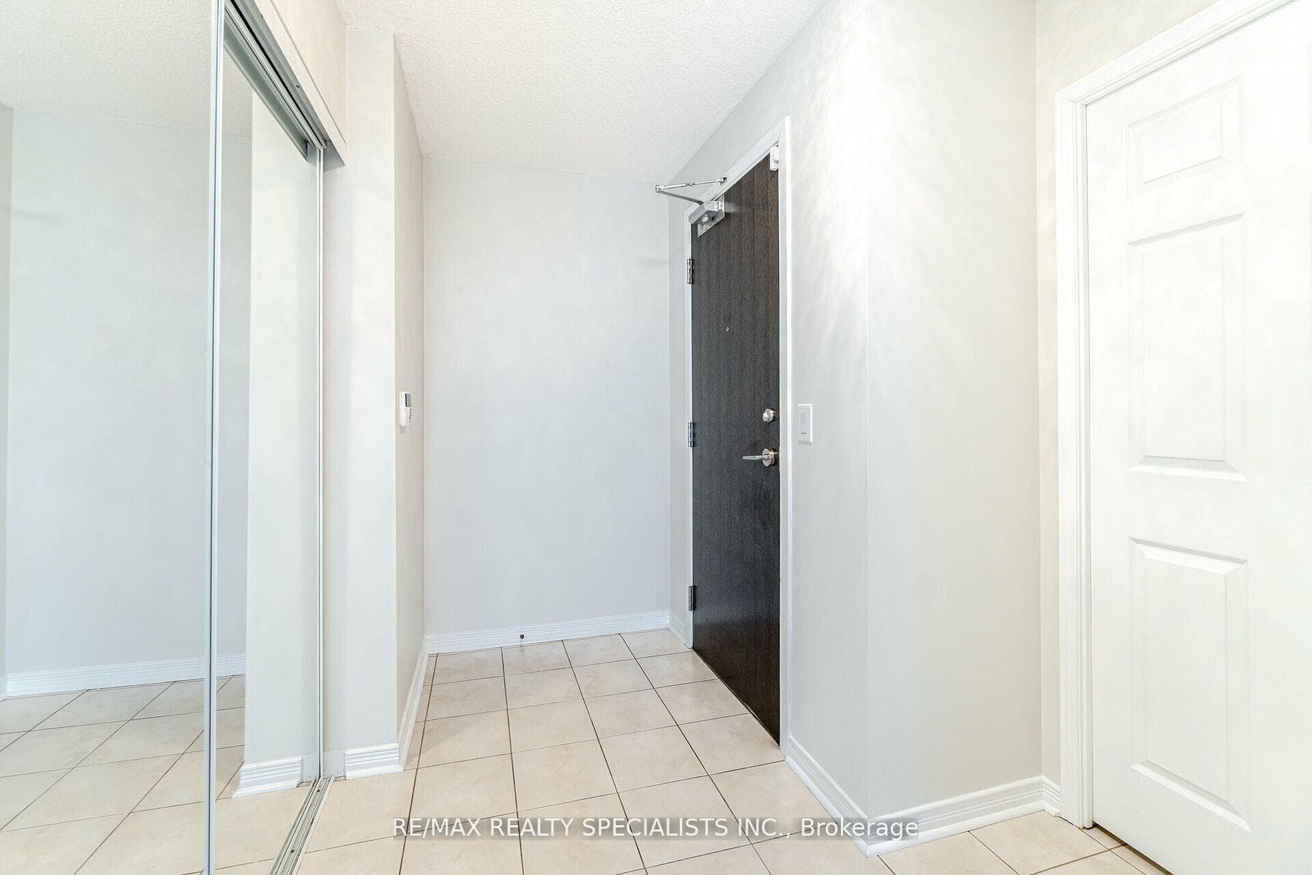 3 Michael Power Place Unit 1807 photo 37