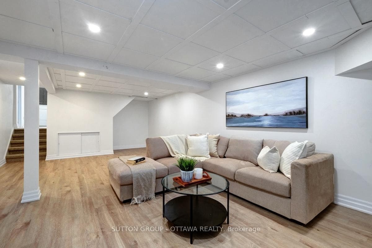 680 Weston Drive photo 37