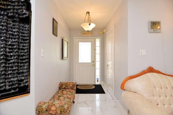 3388 Crimson King Circle photo 4