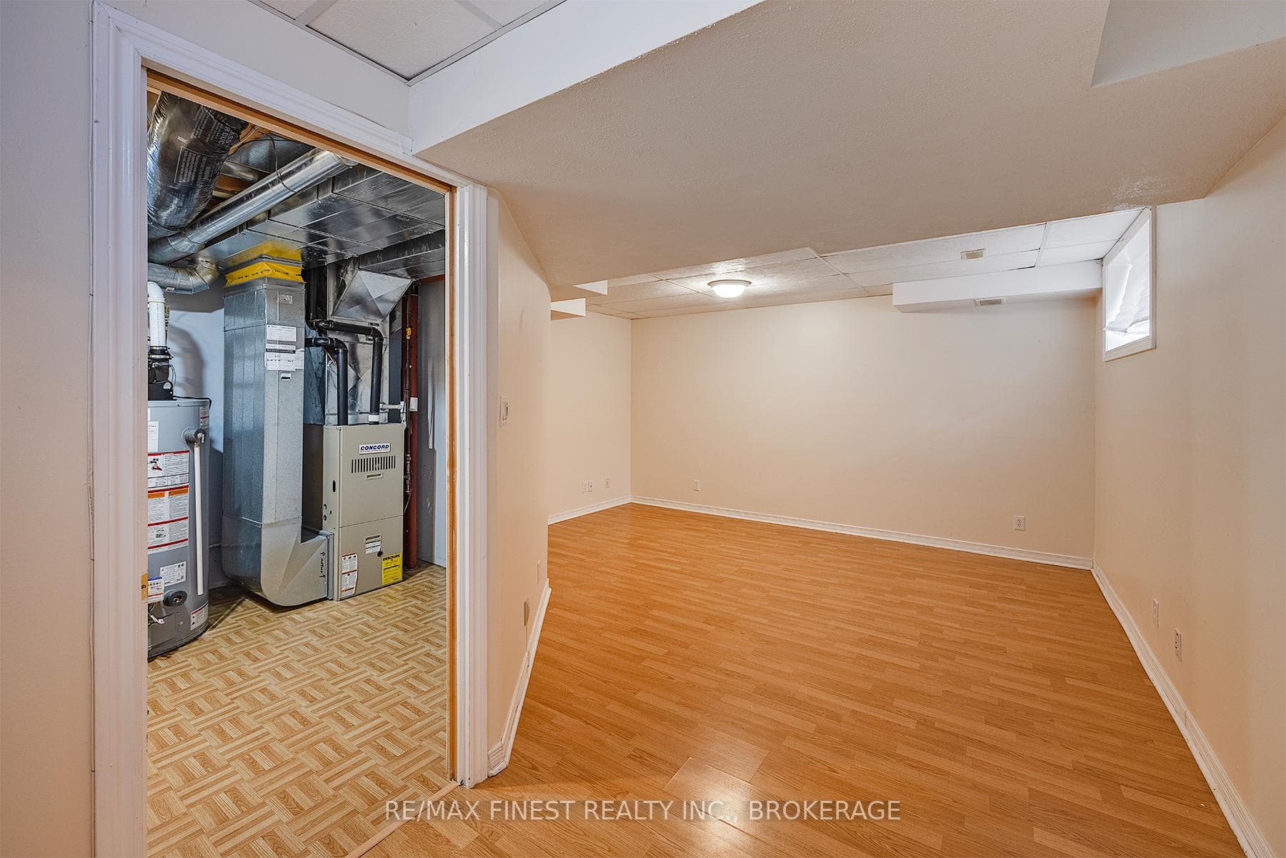 430 Laura Avenue photo 33