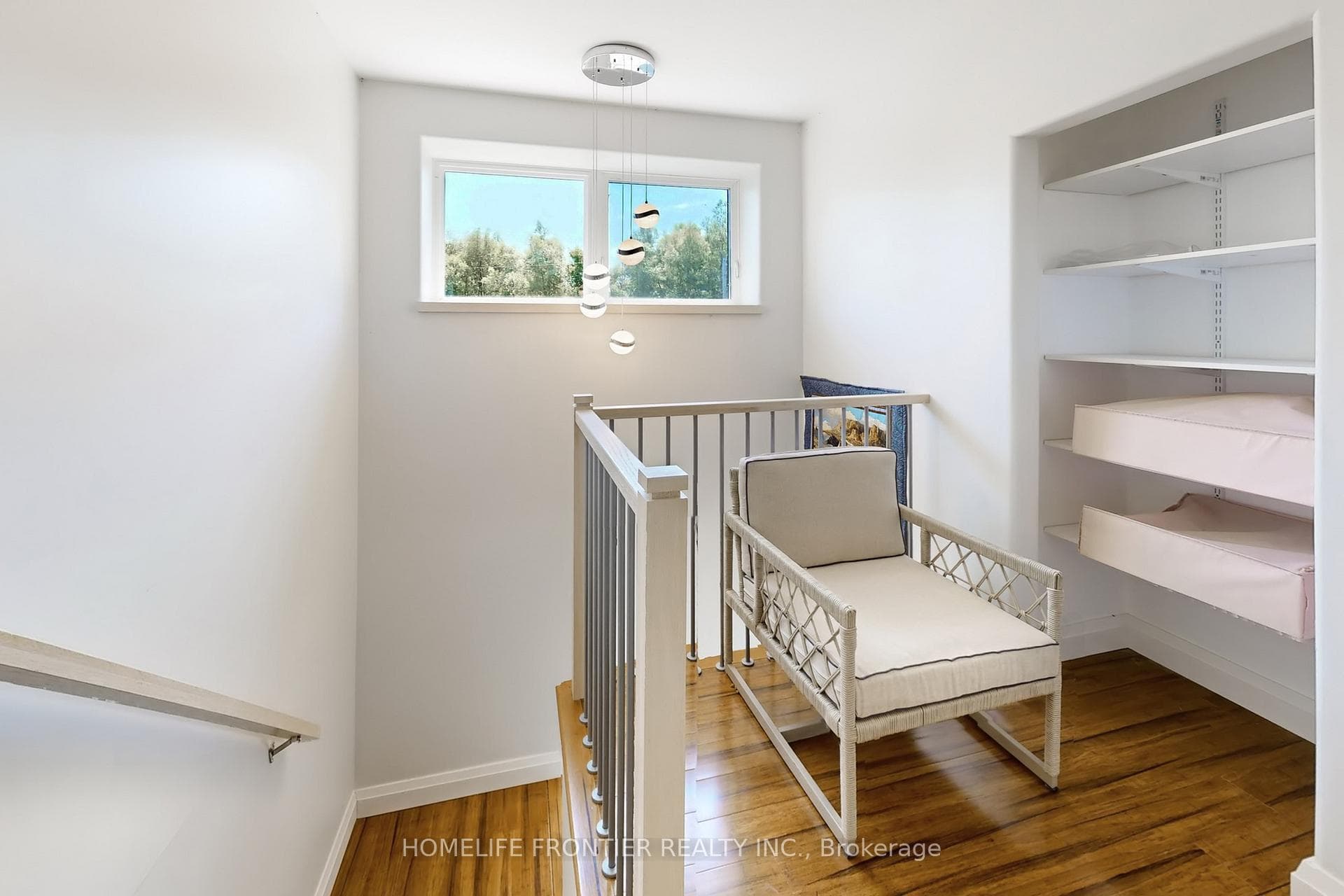44 Irving Drive photo 24