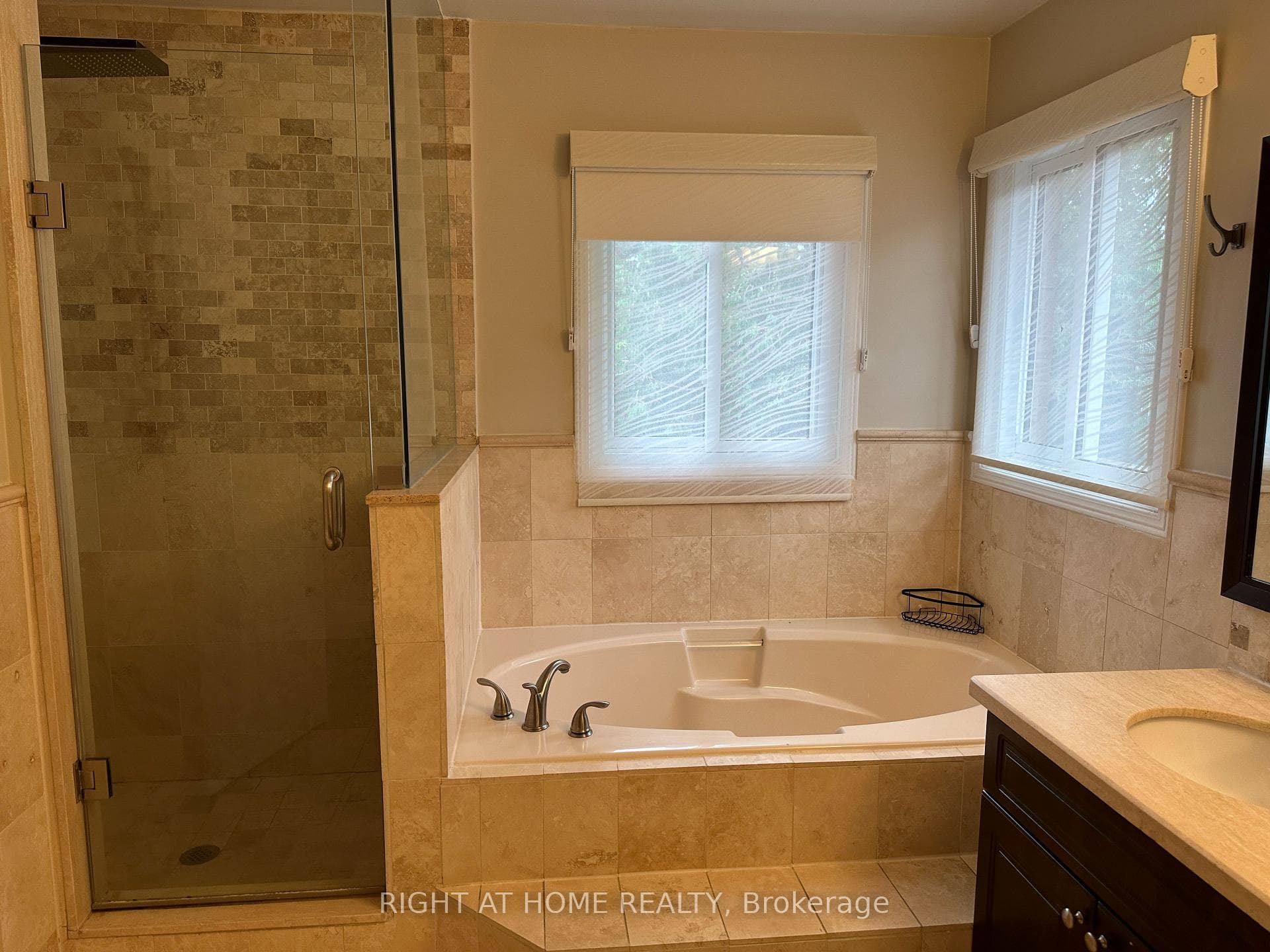 4131 Loyalist Drive Unit (Upper) photo 28