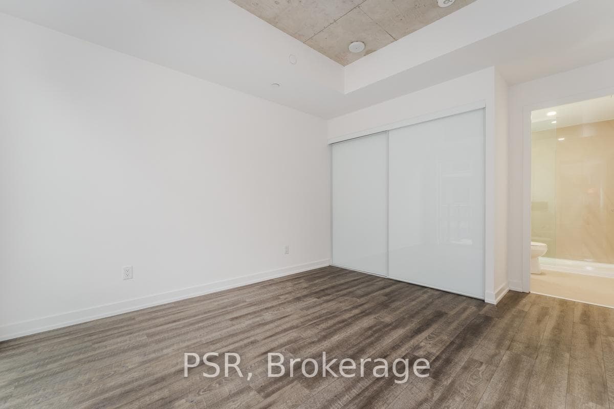 45 Baseball Place Unit 405 photo 19