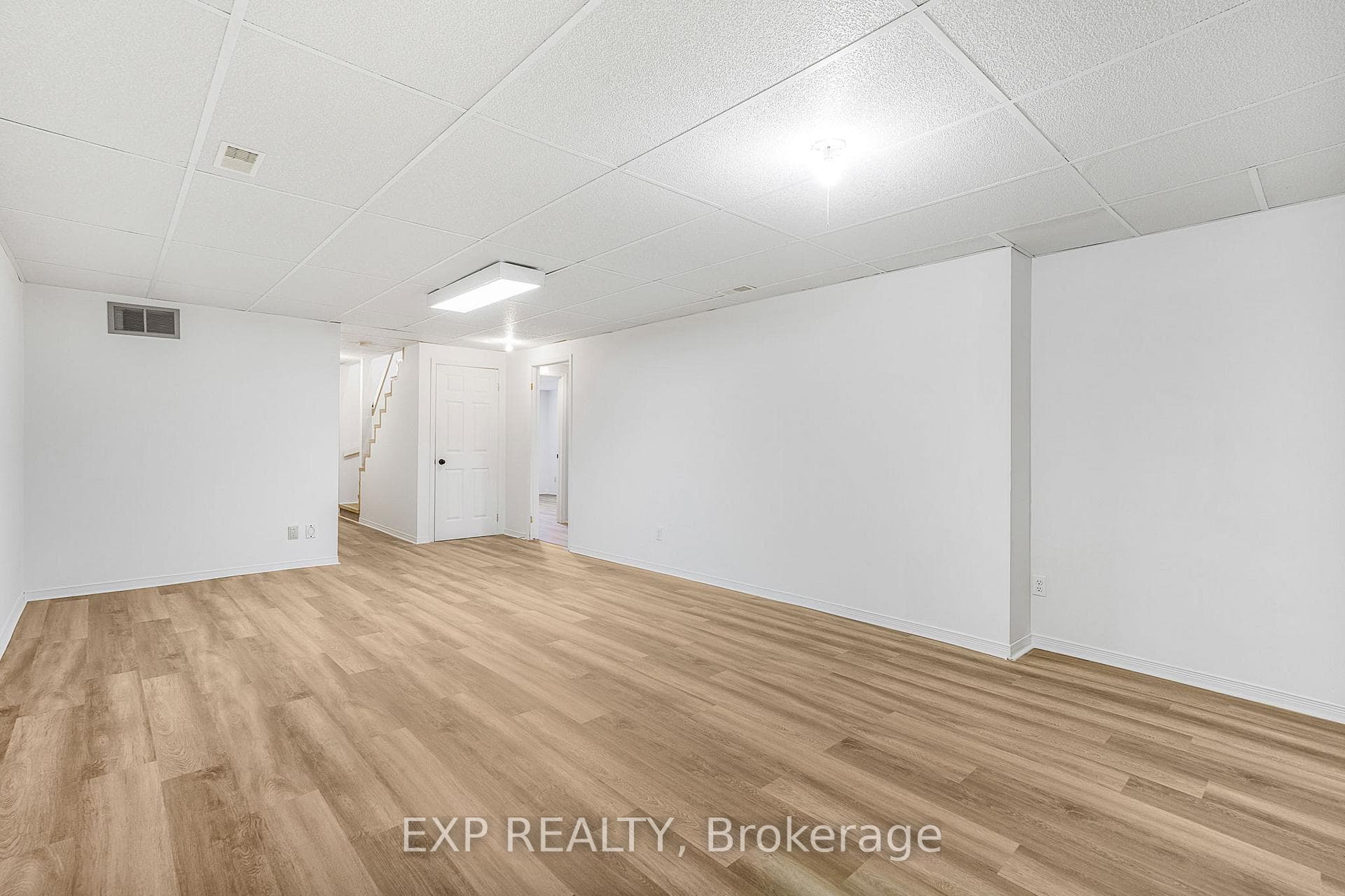 445 Desjardins Street photo 24