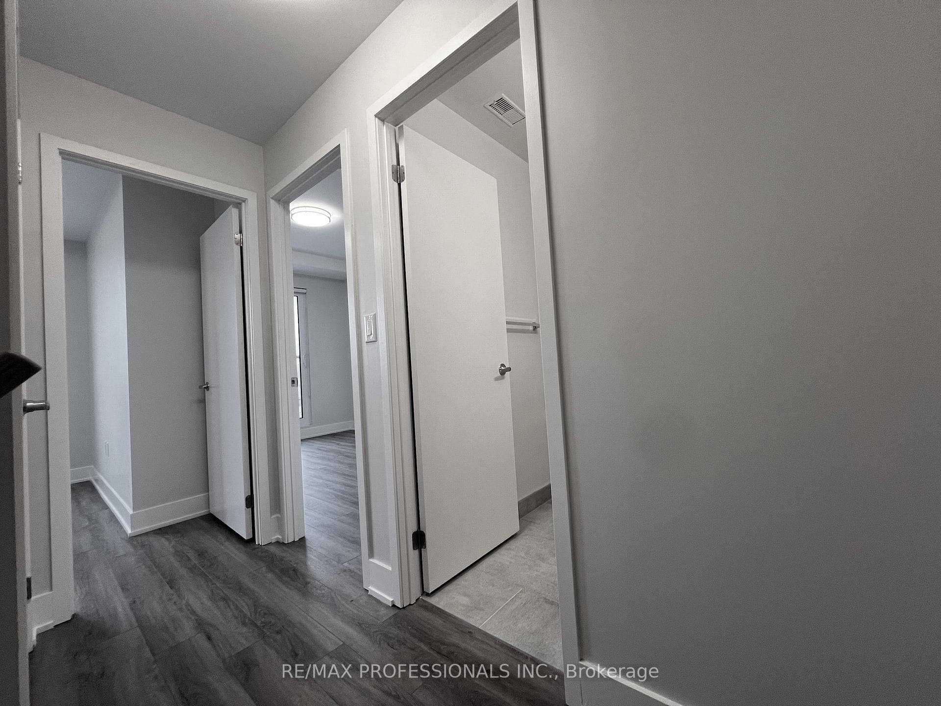 62 Dixfield Drive Unit 115 photo 11
