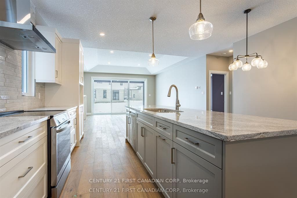 LOT 105 DARWIN Crescent photo 7