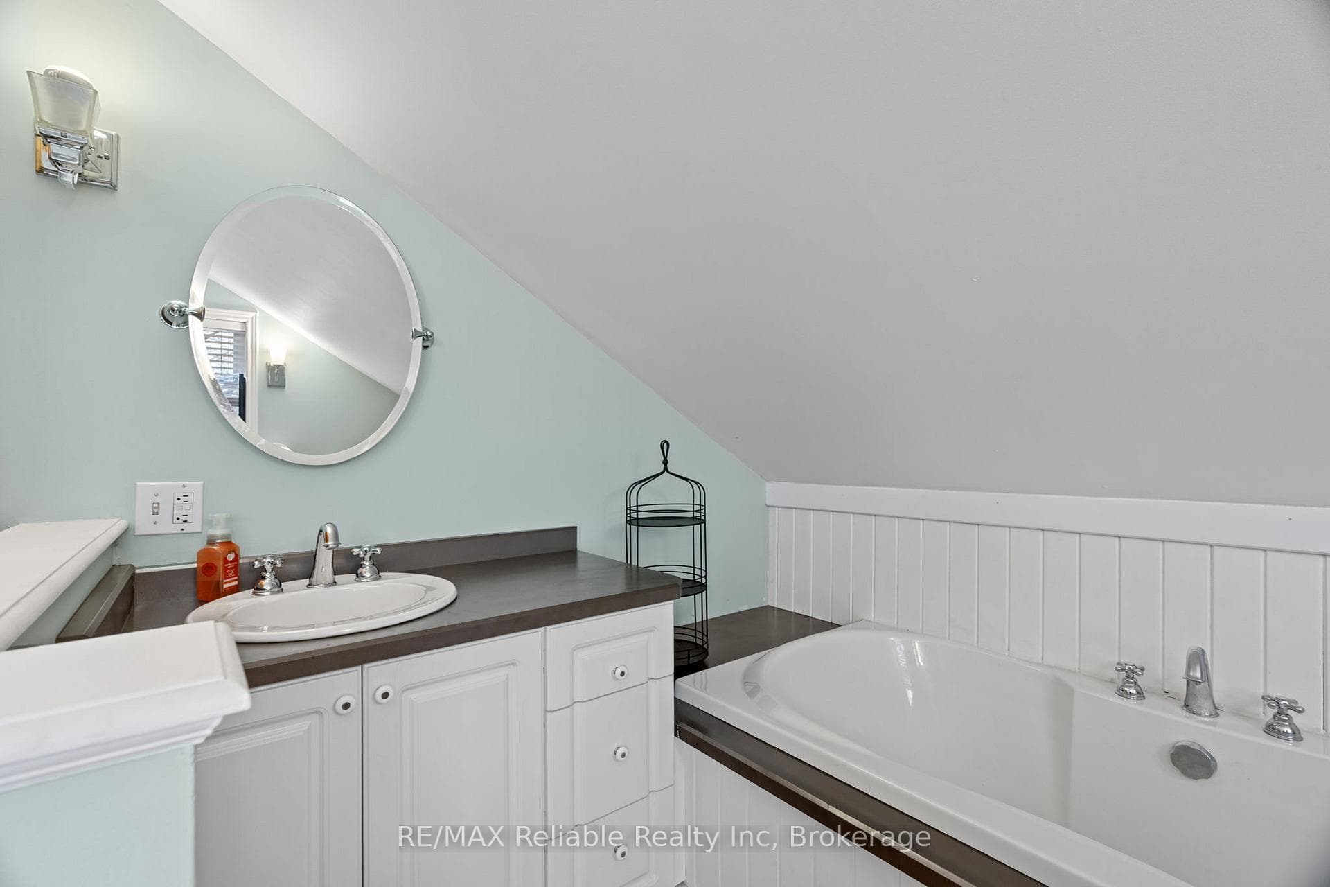 140 Orchard Street photo 28