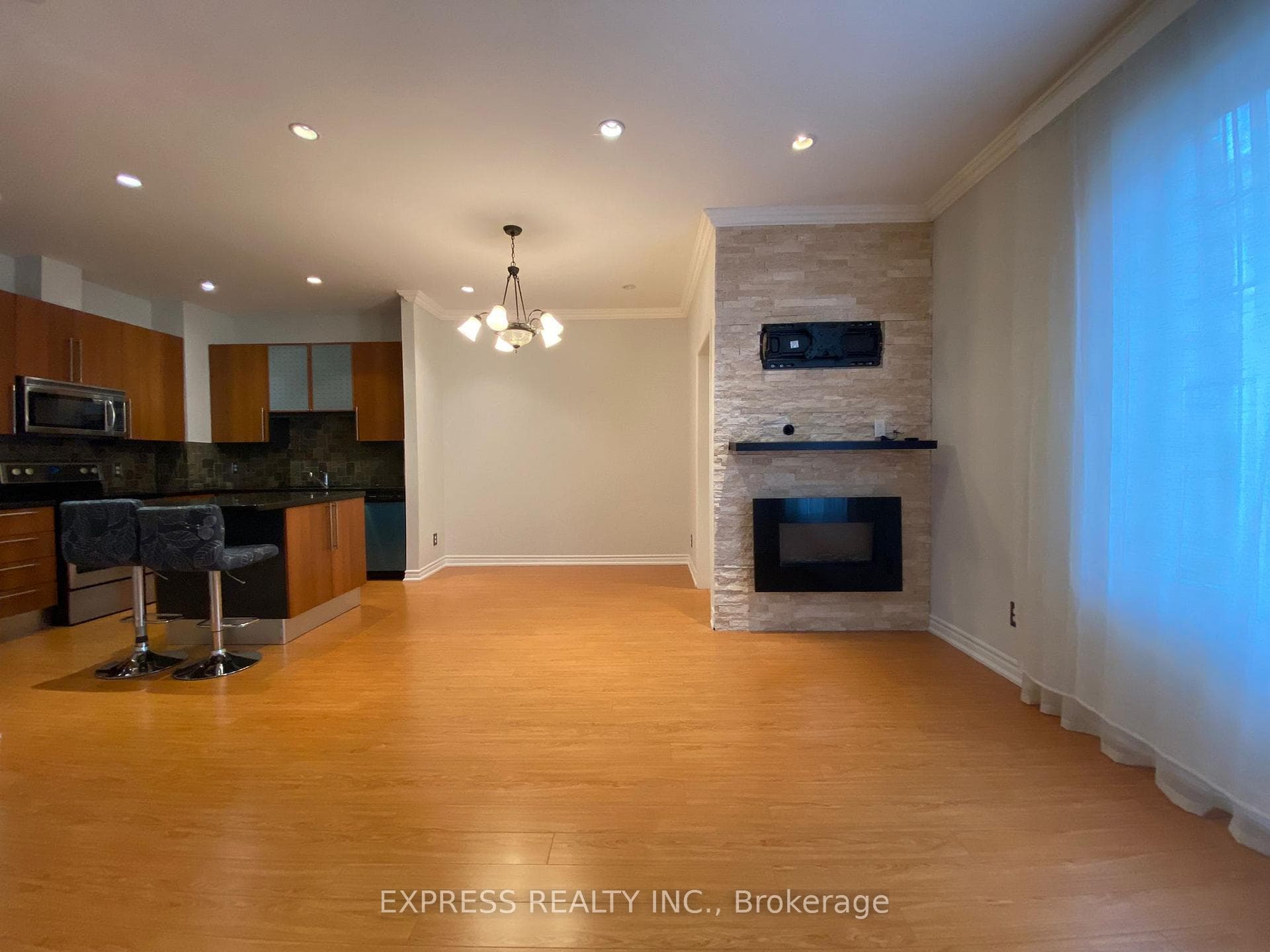 11 Everson Drive Unit 408 photo 14