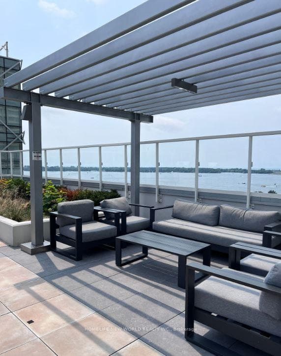 15 Queens Quay Unit 2402 photo 3