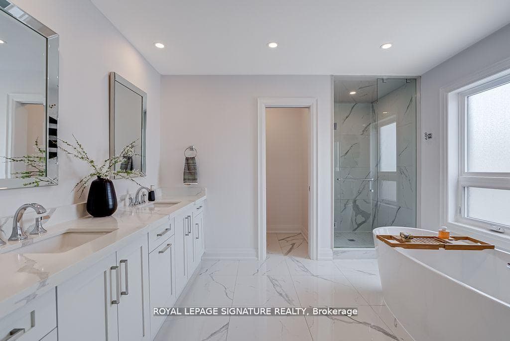 110 Evans Avenue photo 17