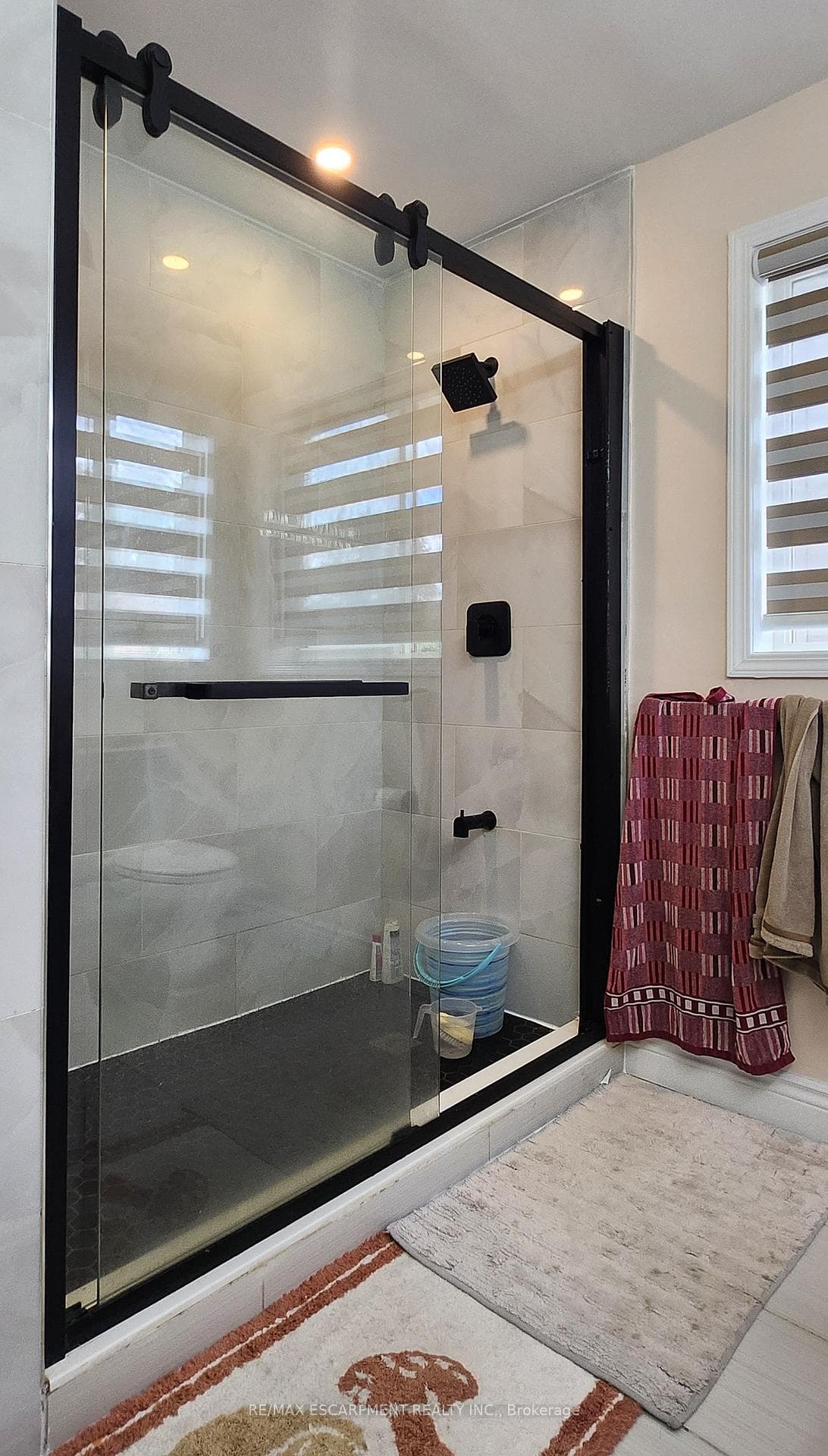152 Thomas Avenue photo 30