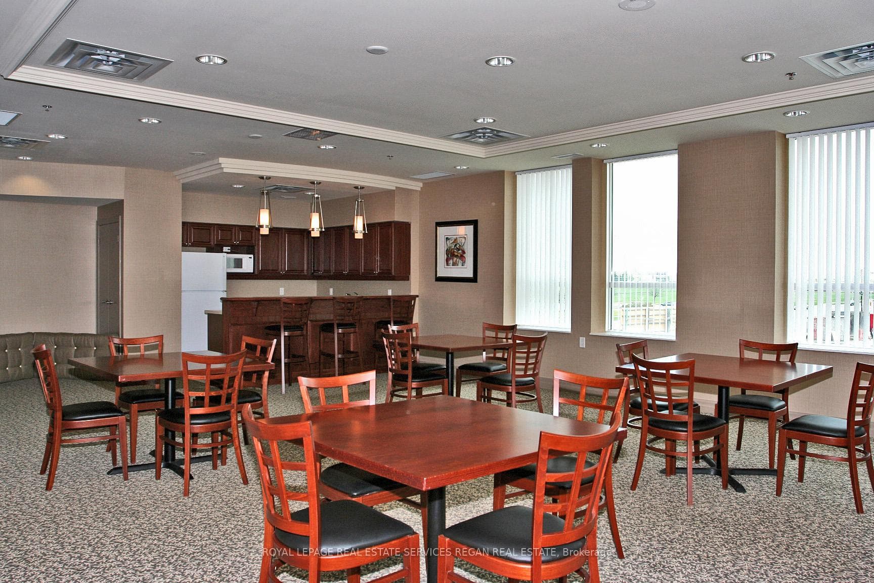 4900 Glen Erin Drive Unit 207 photo 29