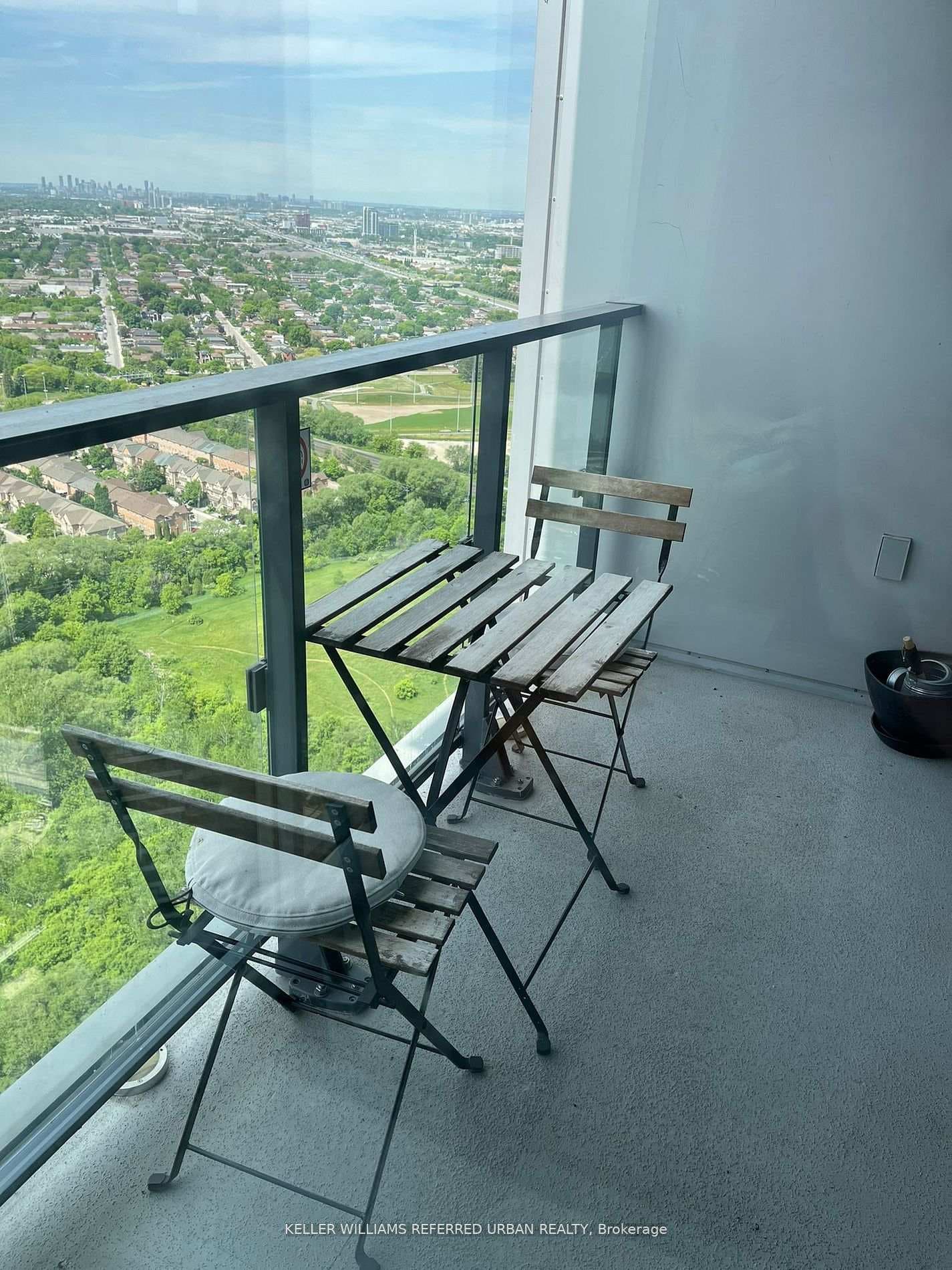 2220 Lakeshore Boulevard Unit 4101 photo 10