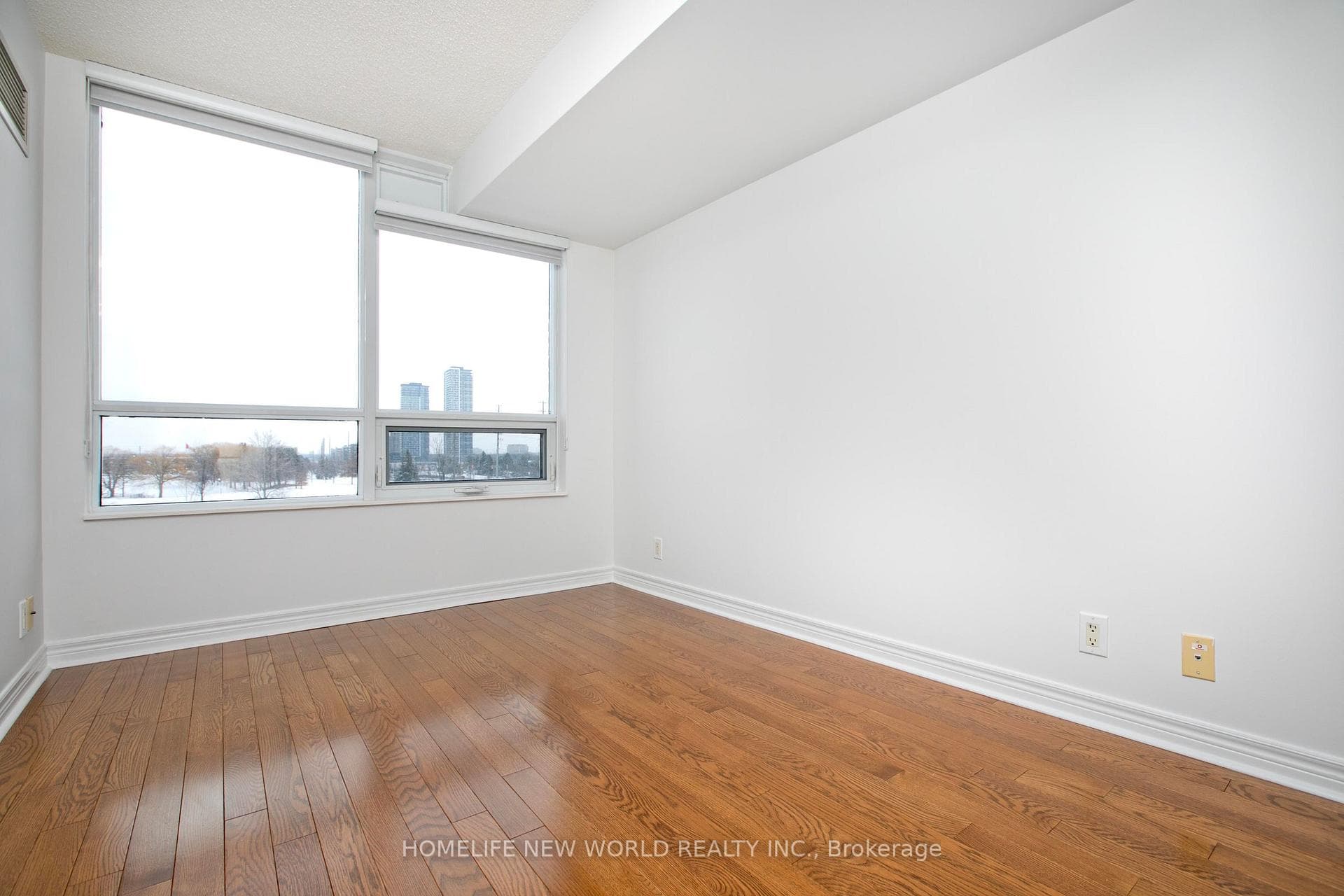 33 Cox Boulevard Unit Unit 326 photo 20