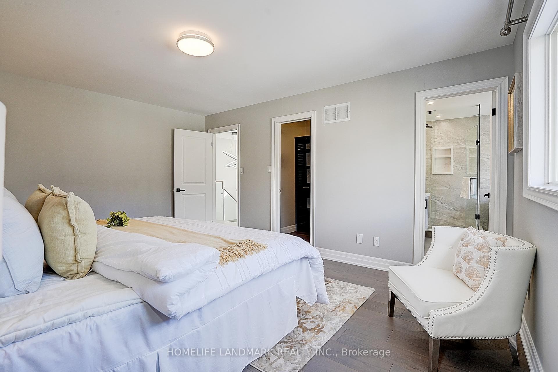 12 Silver Linden Drive photo 33