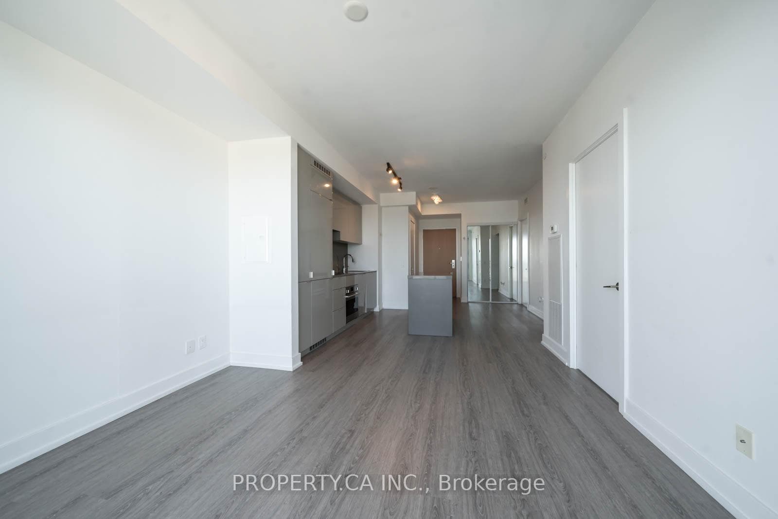 7 Grenville Street Unit 5206 photo 10