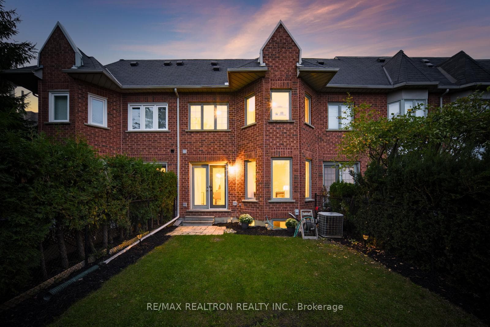 91 Lichfield Road photo 39