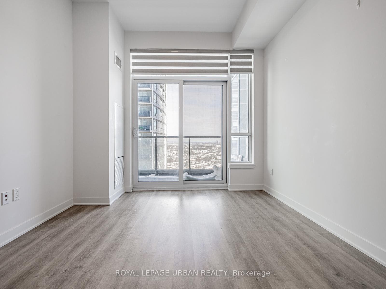30 Upper Mall Way Unit 2509 photo 17