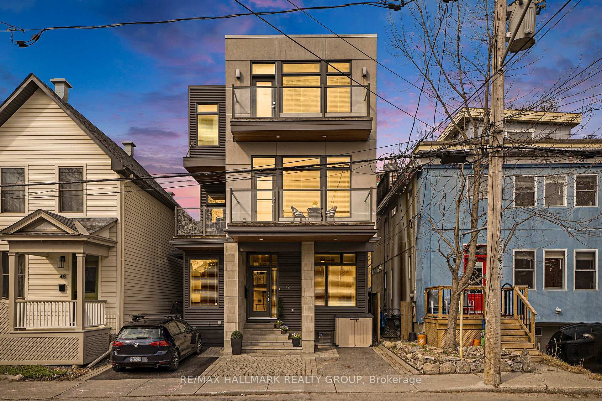 42 Sherbrooke Avenue photo 1