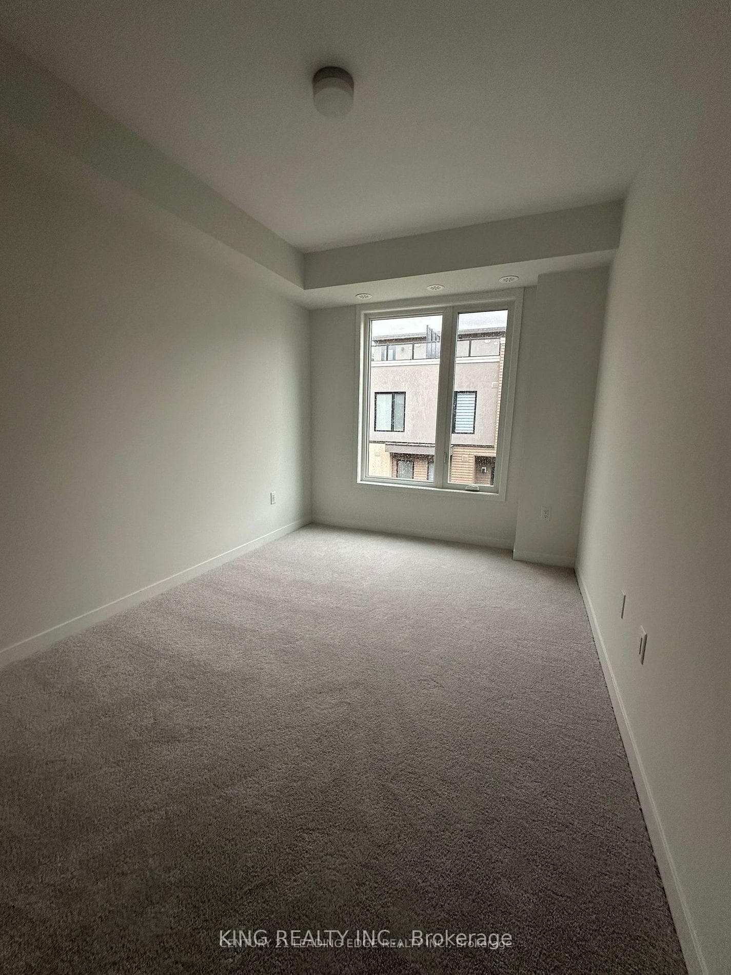 3409 Ridgeway Drive Unit 32 photo 6