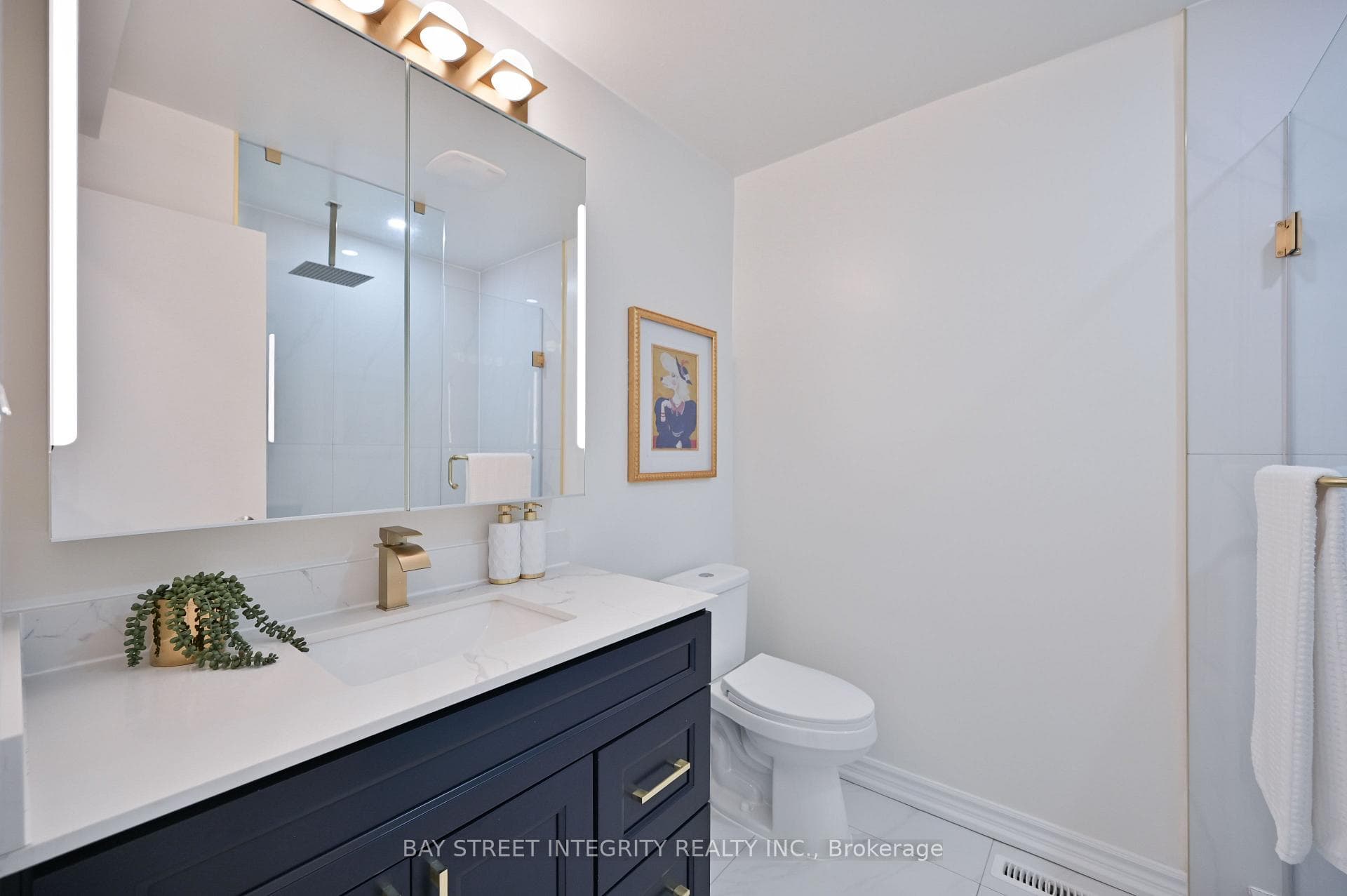85 Angus Drive photo 43