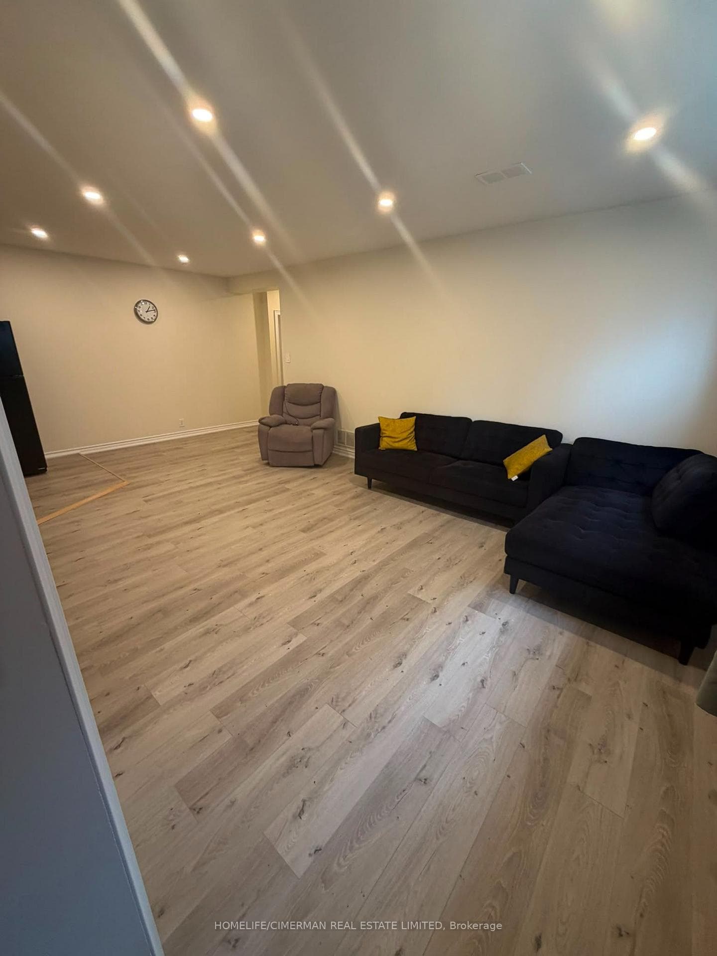 92 Alexis Boulevard Unit Basement Unit 1 photo 10