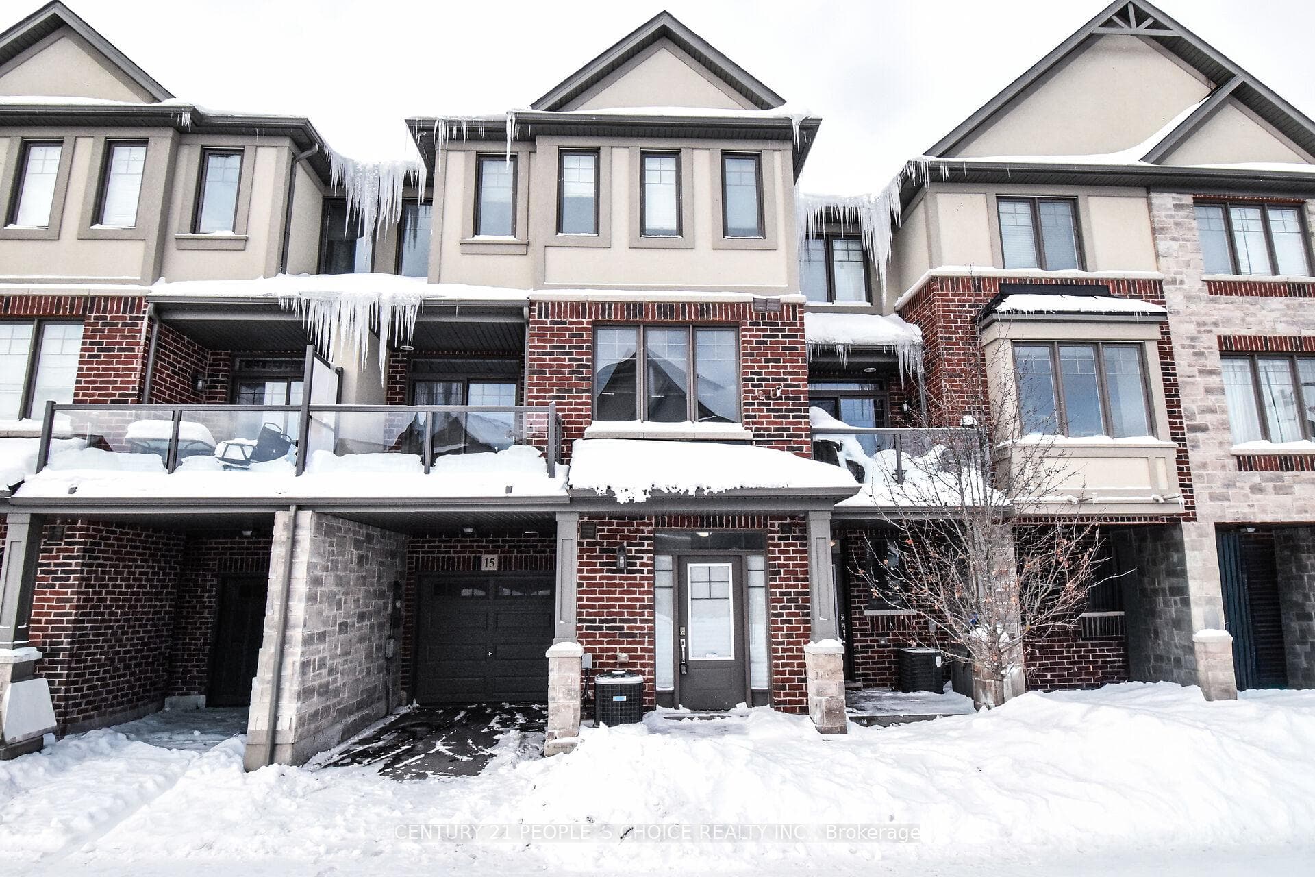 15 Hoffman Lane photo 50