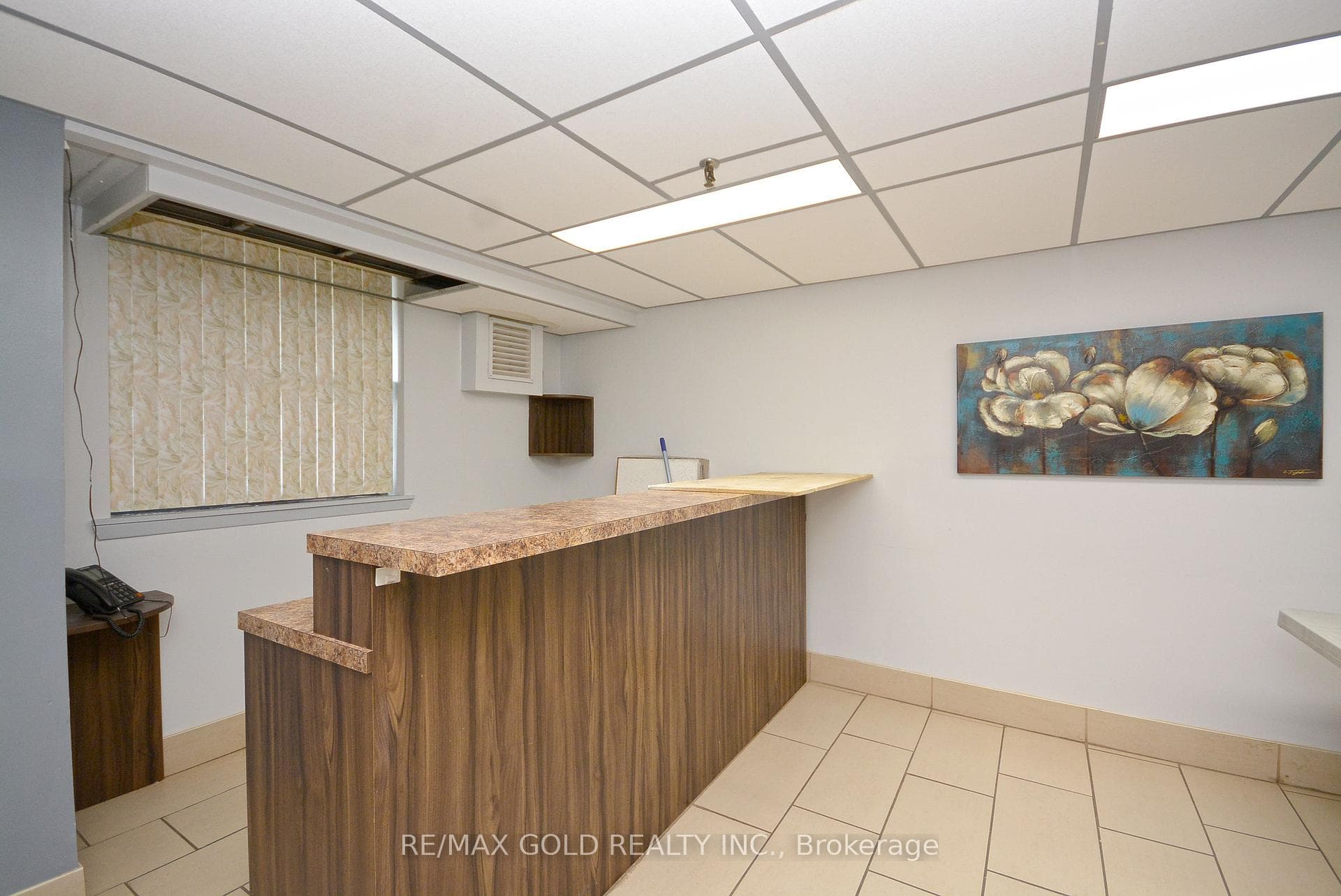 18 Knightsbridge Road Unit 809 photo 30