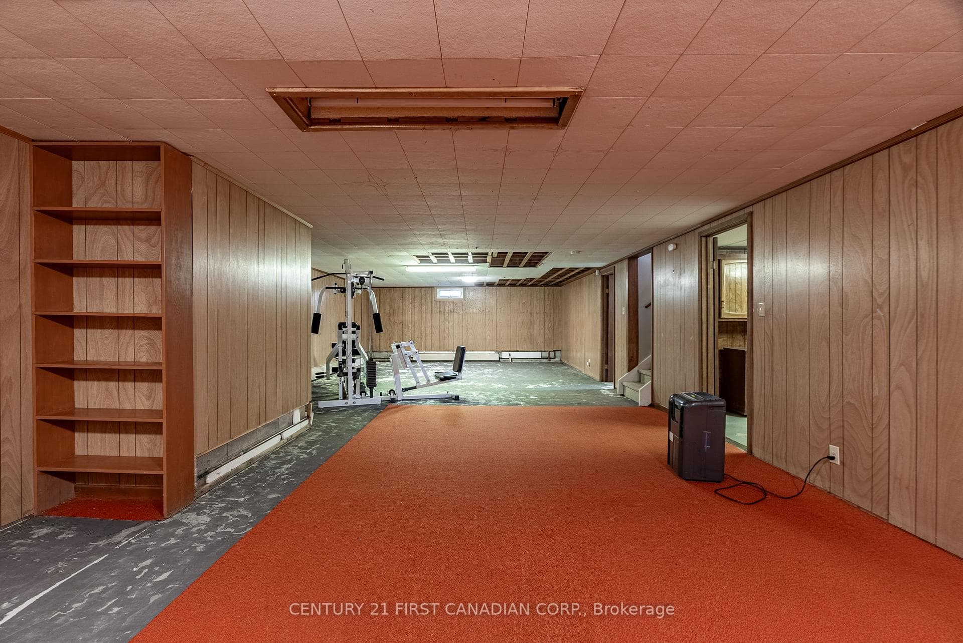 Large Basement - Development Potential