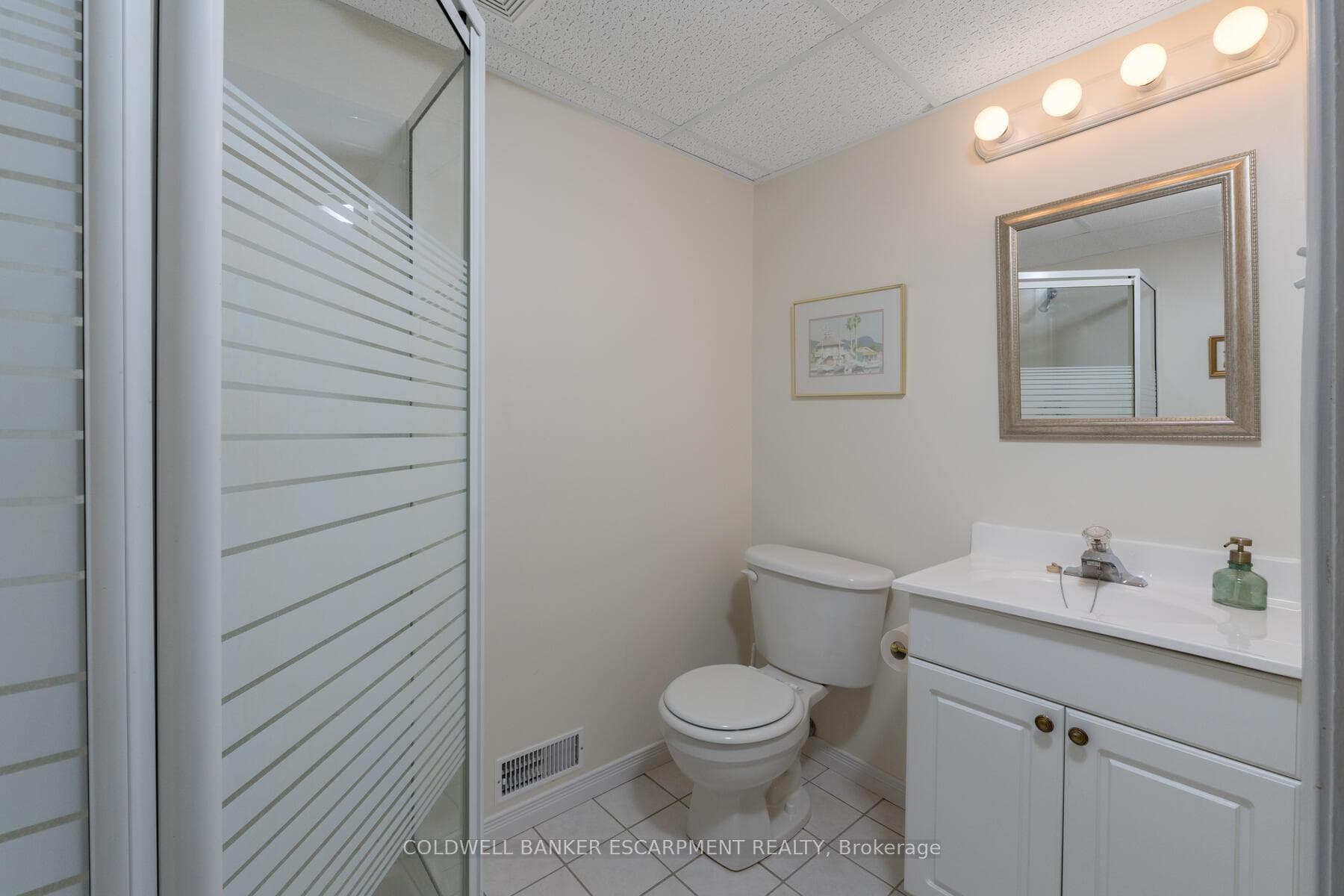152 Elmore Drive photo 20