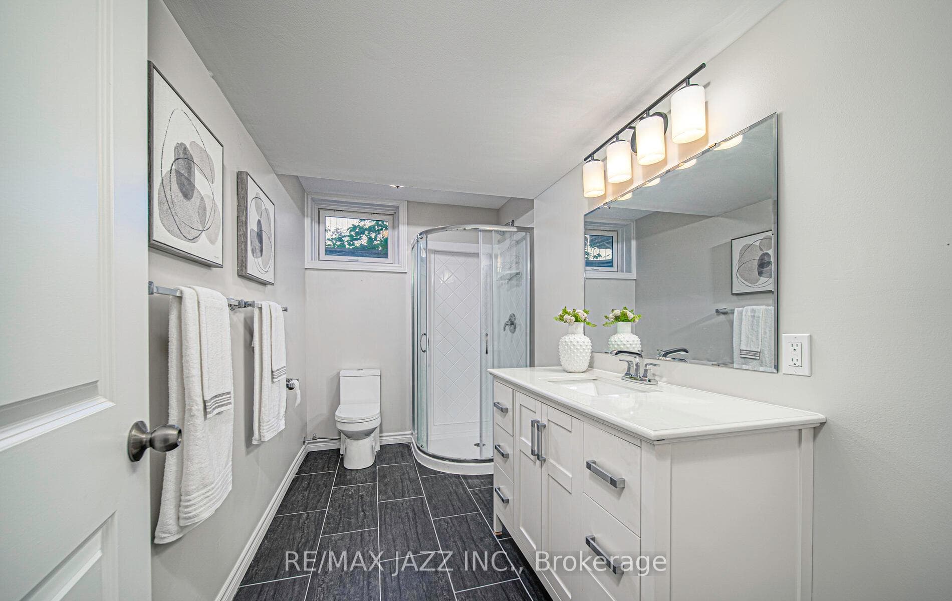 85 Greenaway Circle photo 19