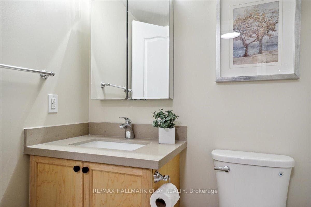 39 Coulter Street Unit 3 photo 29