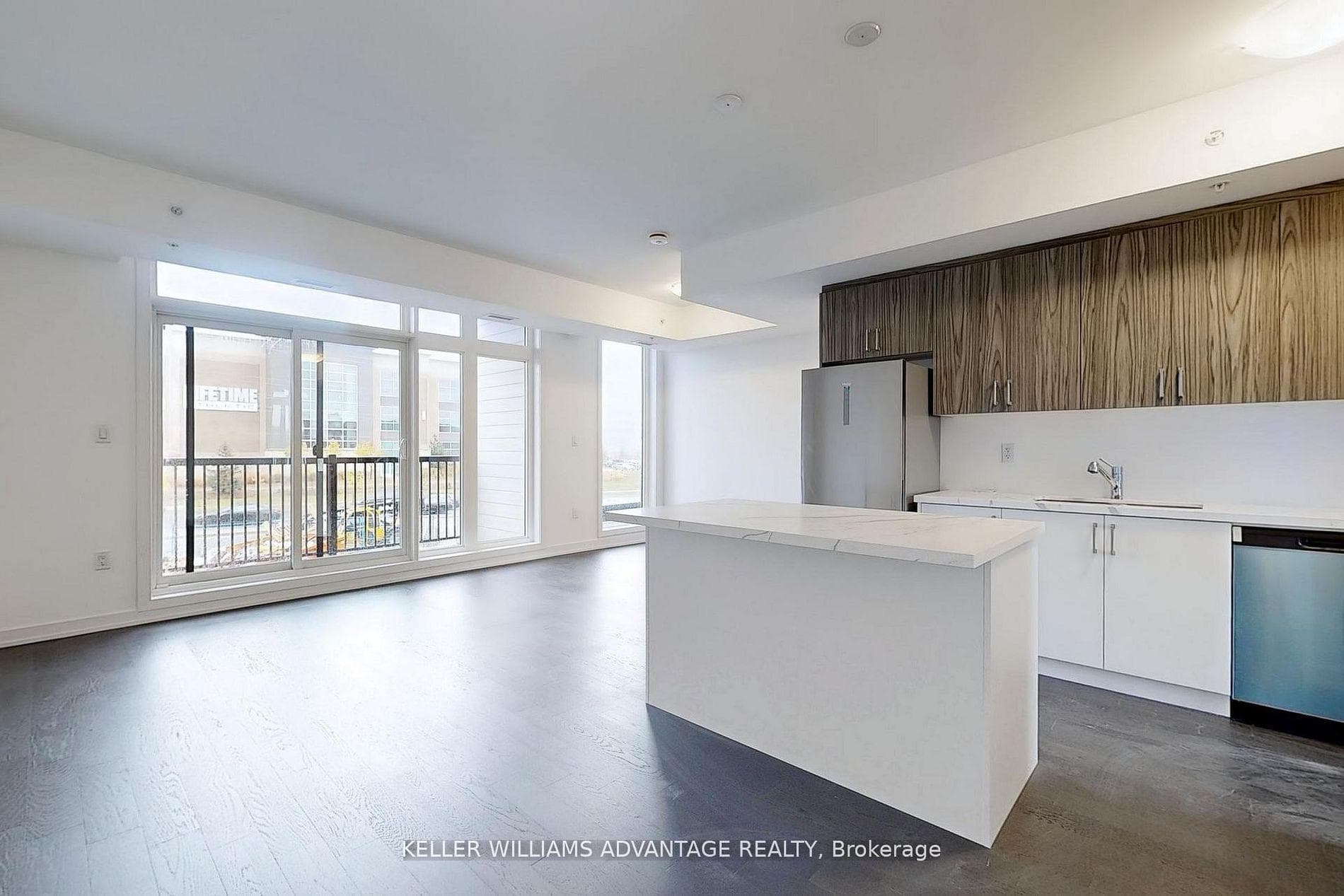 188 Angus Drive Unit 26 photo 12