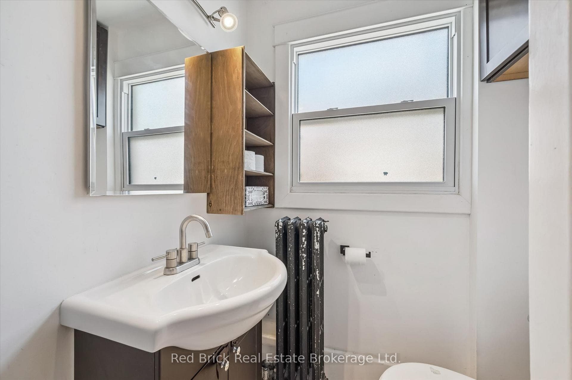 241 Victoria Road photo 20