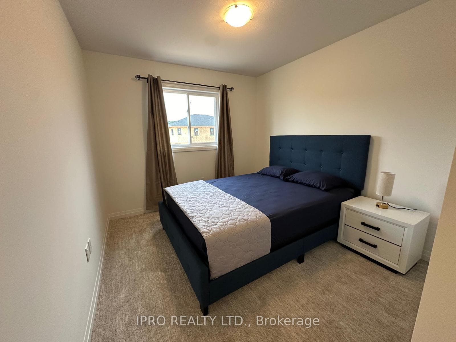 104 Acacia Road photo 11