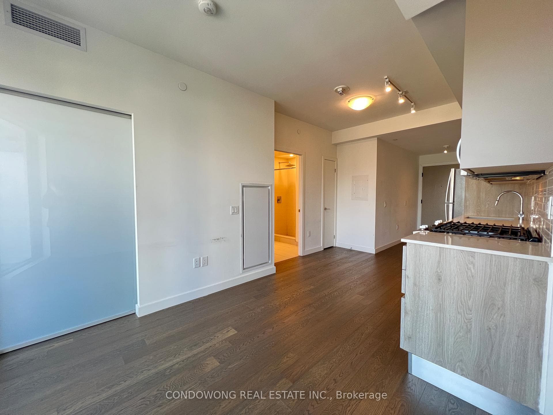 2A Church Street Unit 2109 photo 4