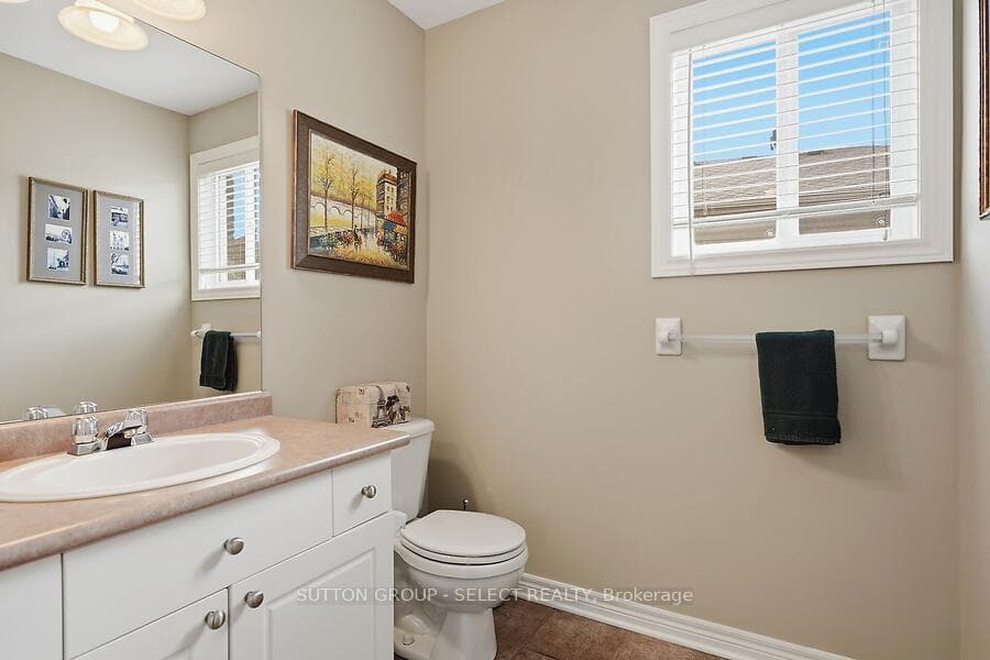 1758 Devos Drive photo 18